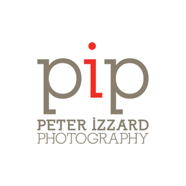 Peter Izzard Photography logo